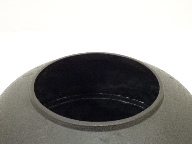  鋳師　孫兵衛造　唐銅鬼面風炉・丸釜添（共箱）